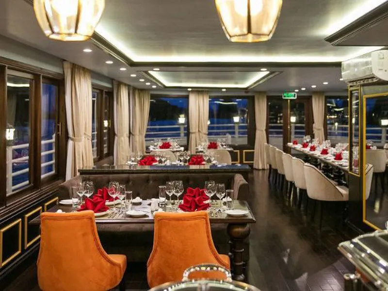 ATHENA ROYAL CRUISE - ACCOMODATION