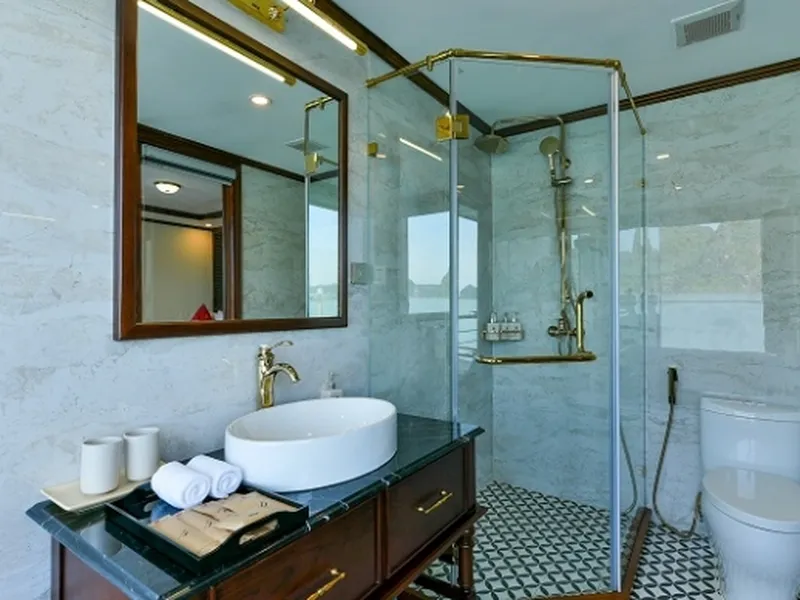 HERITAGE BINH CHUAN CRUISE