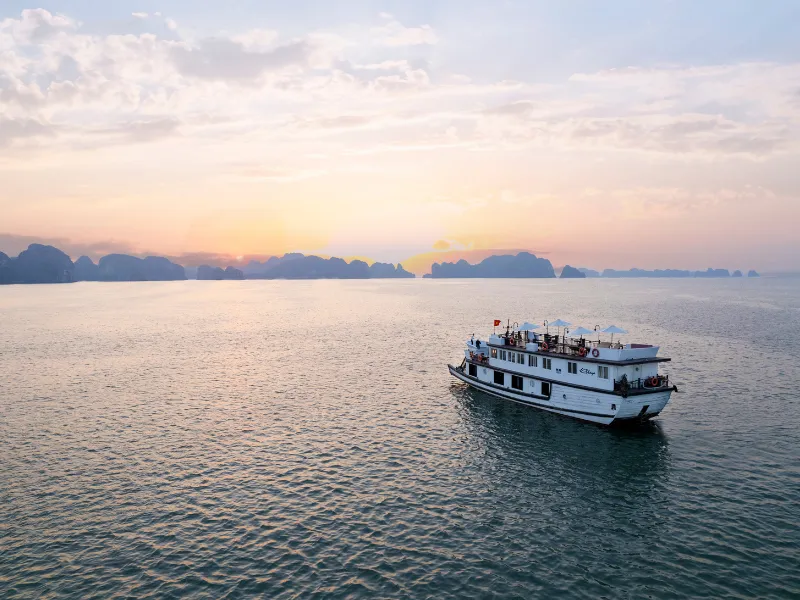 BHAYA Cruise - 2 Days Best of Halong Bay on Boutique Cruise