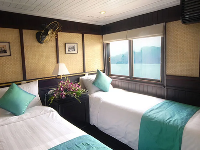 Du thuyền BHAYA CLASSIC – Khám phá Vịnh Hạ Long 3 Ngày 2 Đêm