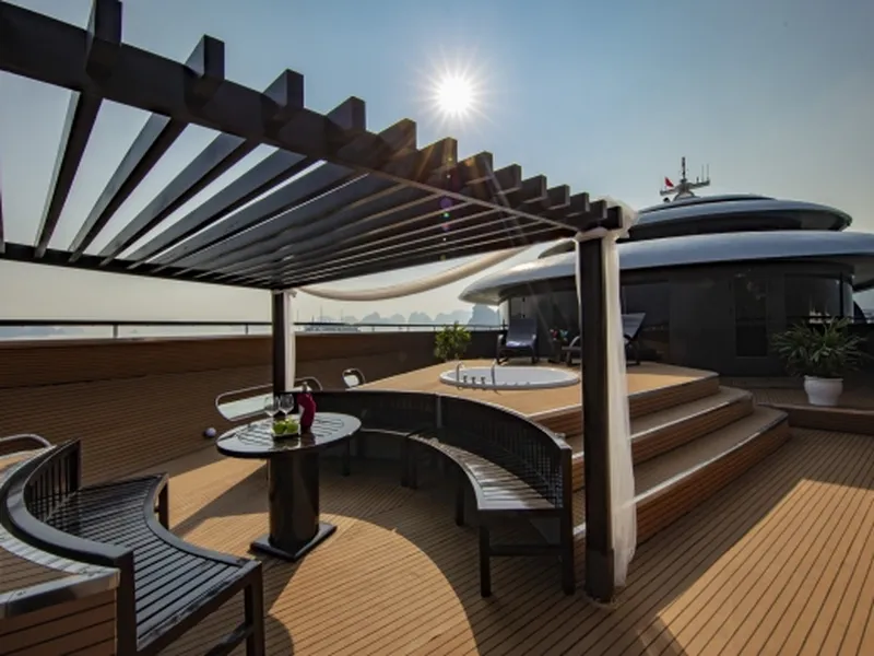 SCARLET PEARL CRUISE