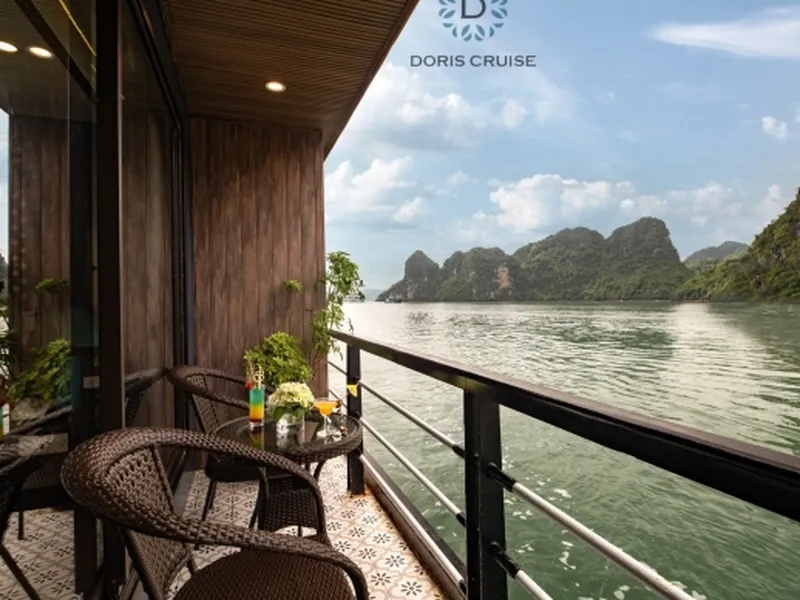 DU THUYỀN DORIS