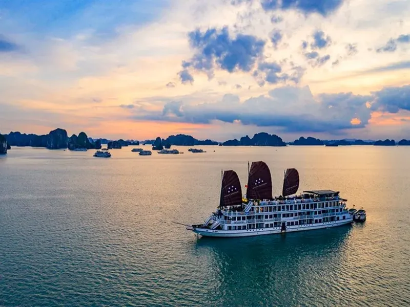 ARCADY PREMIUM CRUISE – HA LONG 3 DAYS 2 NIGHTS