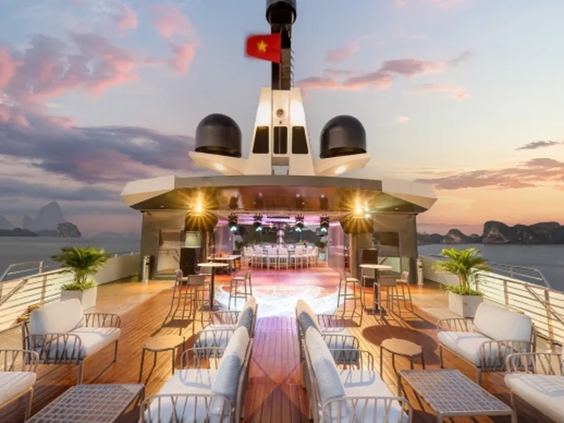 ESSENCE GRAND CRUISE