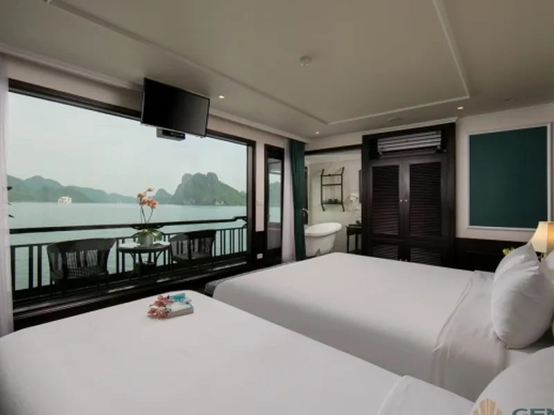 DU THUYỀN GENESIS REGAL