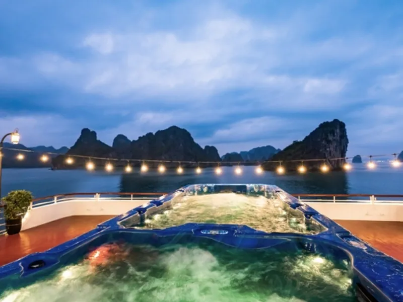 AQUA OF THE SEAS CRUISE