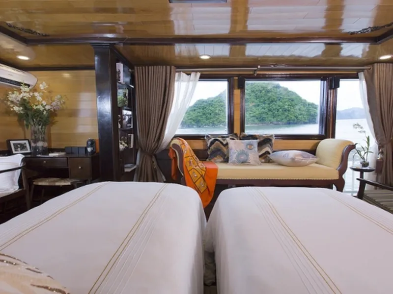HERA CRUISE