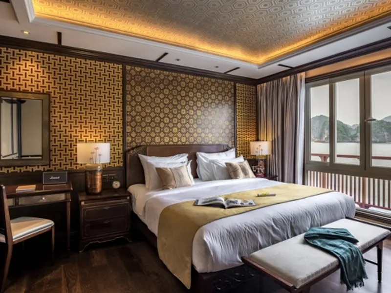 HERITAGE LINE YLANG CRUISE