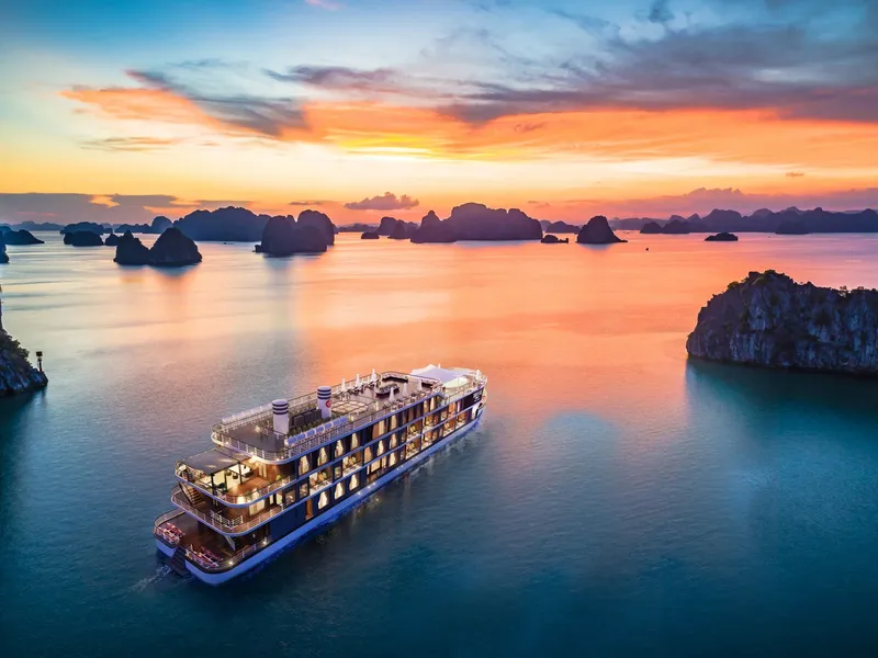 HERITAGE CRUISES BINH CHUAN & LEGACY YEN TU - MGALLERY 4 DAYS 3 NIGHTS