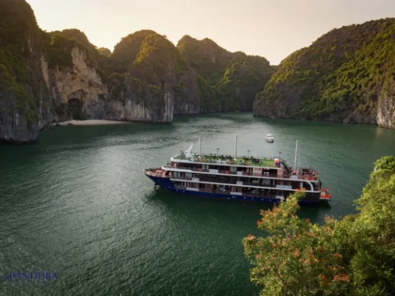 LA PANDORA CRUISES - HALONG 3 DAYS 2 NIGHTS