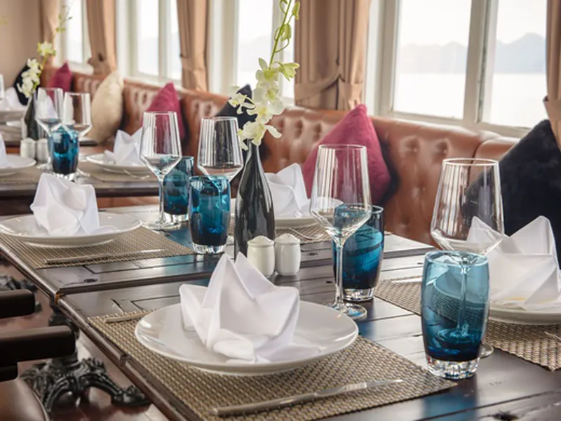 Paradise Explorer -  Ha Long 1 day