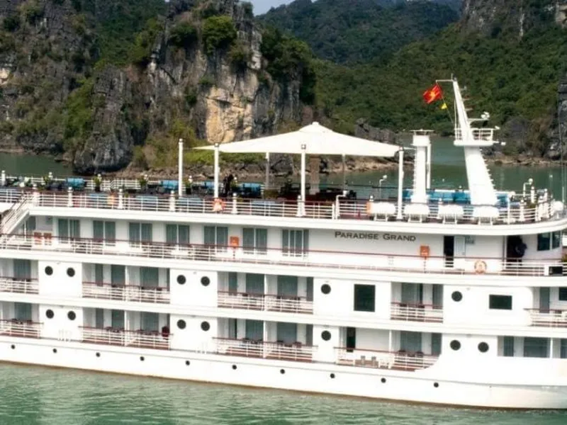 Paradise Grand - 2 Days 1 Night Cruise on the Masterpiece ( Winter season)