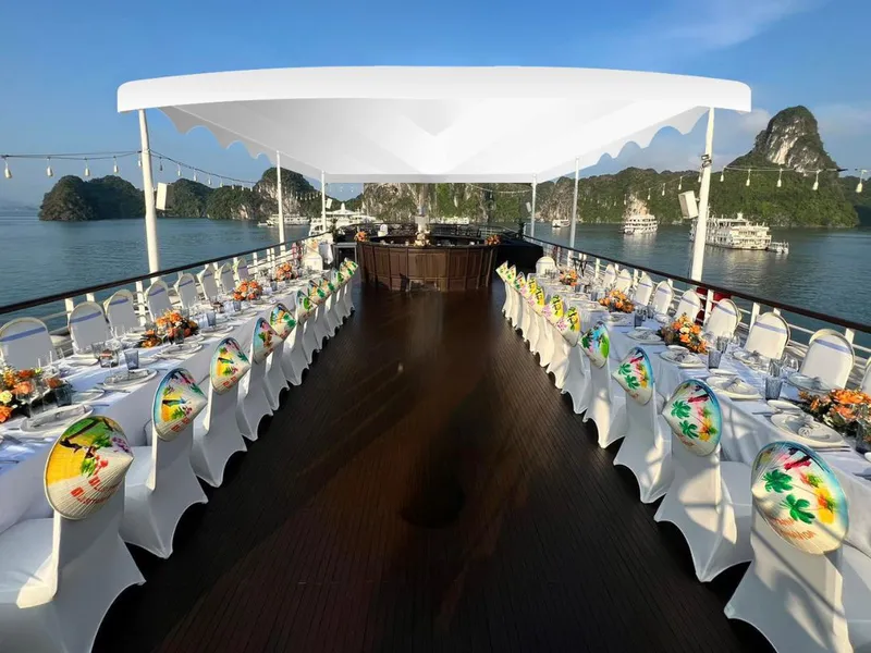 Paradise Legacy Cruise  - Ha Long 3 days 2 nights