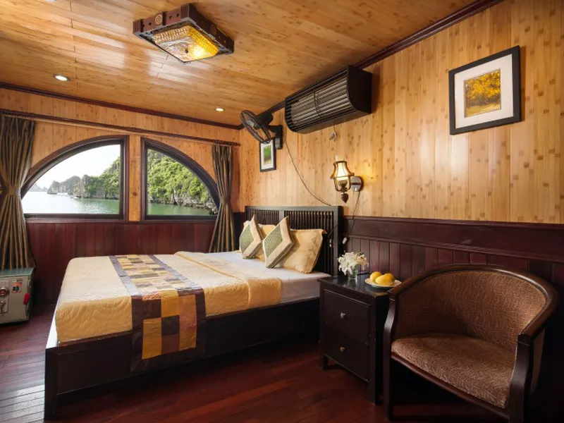 Victory Star Cruise (2 days/1 night)