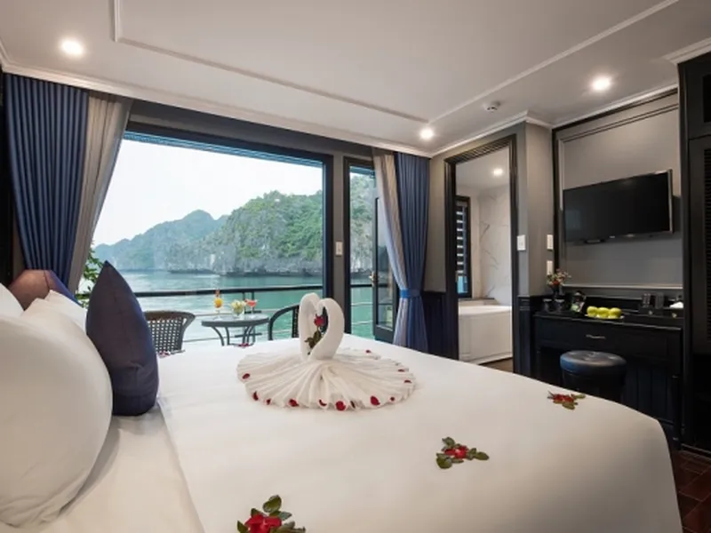 DU THUYỀN ROSY