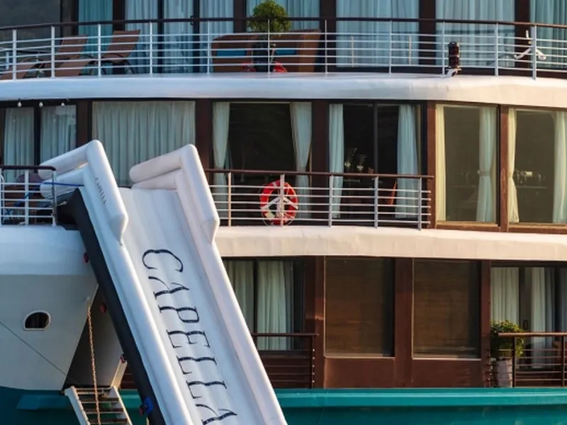 CAPELLA CRUISE