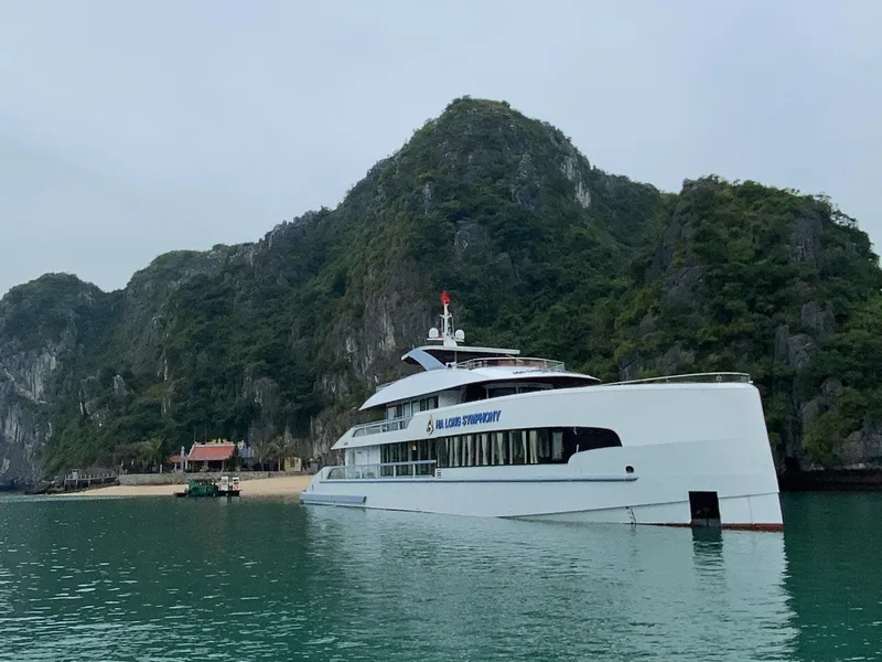 SYMPHONY DAY CRUISE