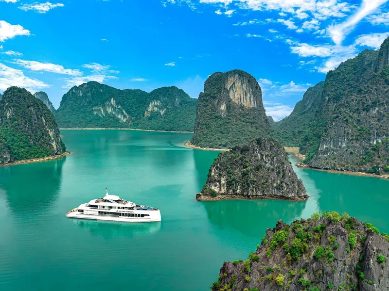 SYMPHONY DAY CRUISE