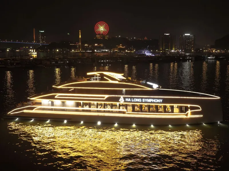 SYMPHONY DAY CRUISE
