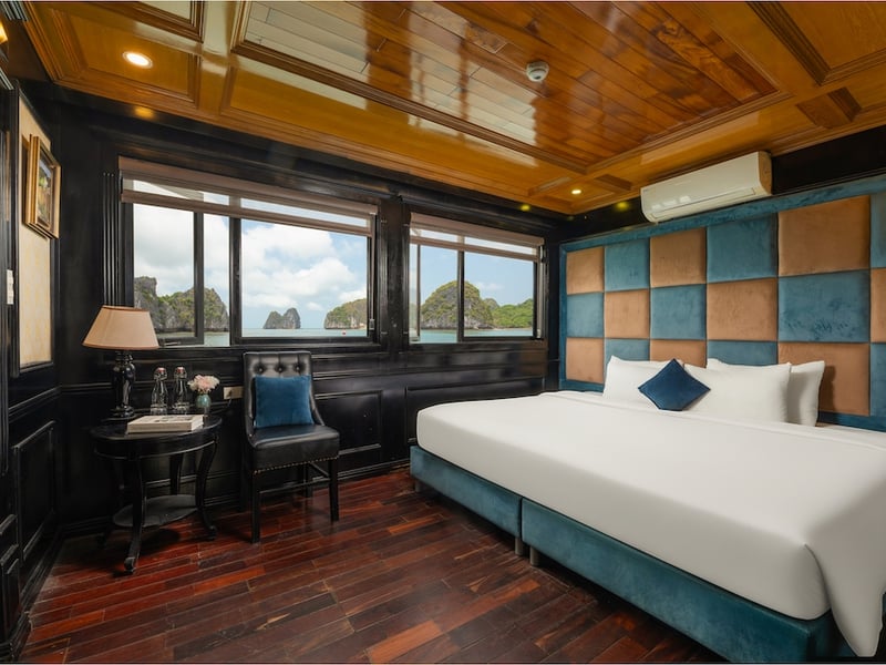 CAT BA - LAN HA BAY ON CRUISE ( 2 DAYS 1 NIGHT)