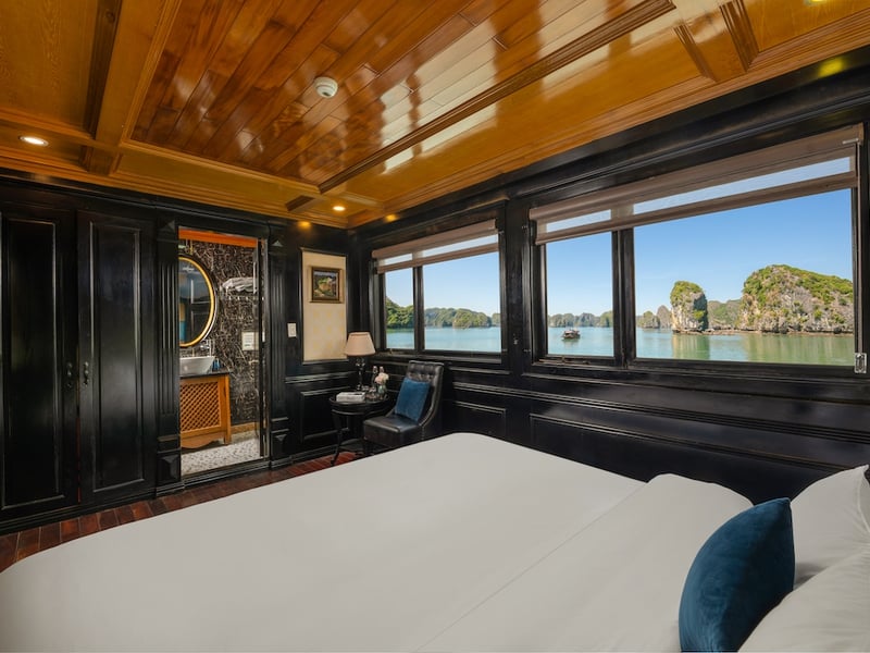 CAT BA - LAN HA BAY ON CRUISE ( 2 DAYS 1 NIGHT)