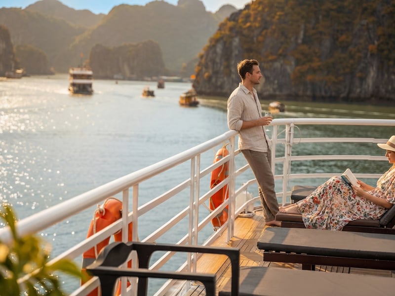 CAT BA - LAN HA BAY ON CRUISE ( 2 DAYS 1 NIGHT)