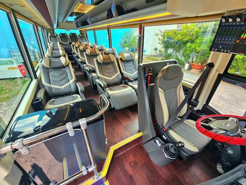 BUS TO CAT BA - FULL MOON BUS