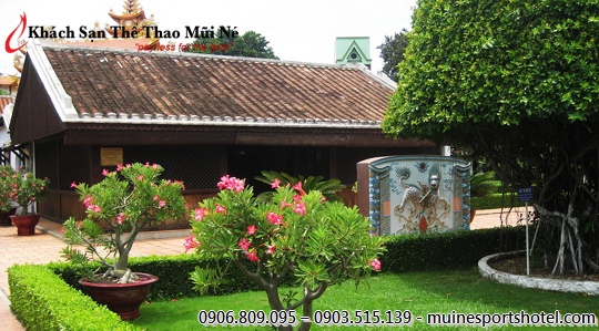 Khách sạn Thể thao Mũi Né rất gần trường Dục Thanh Khách sạn Thể thao Mũi Né rất gần trường Dục Thanh