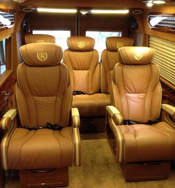 Xe-limousine-mũi né-sài-gòn