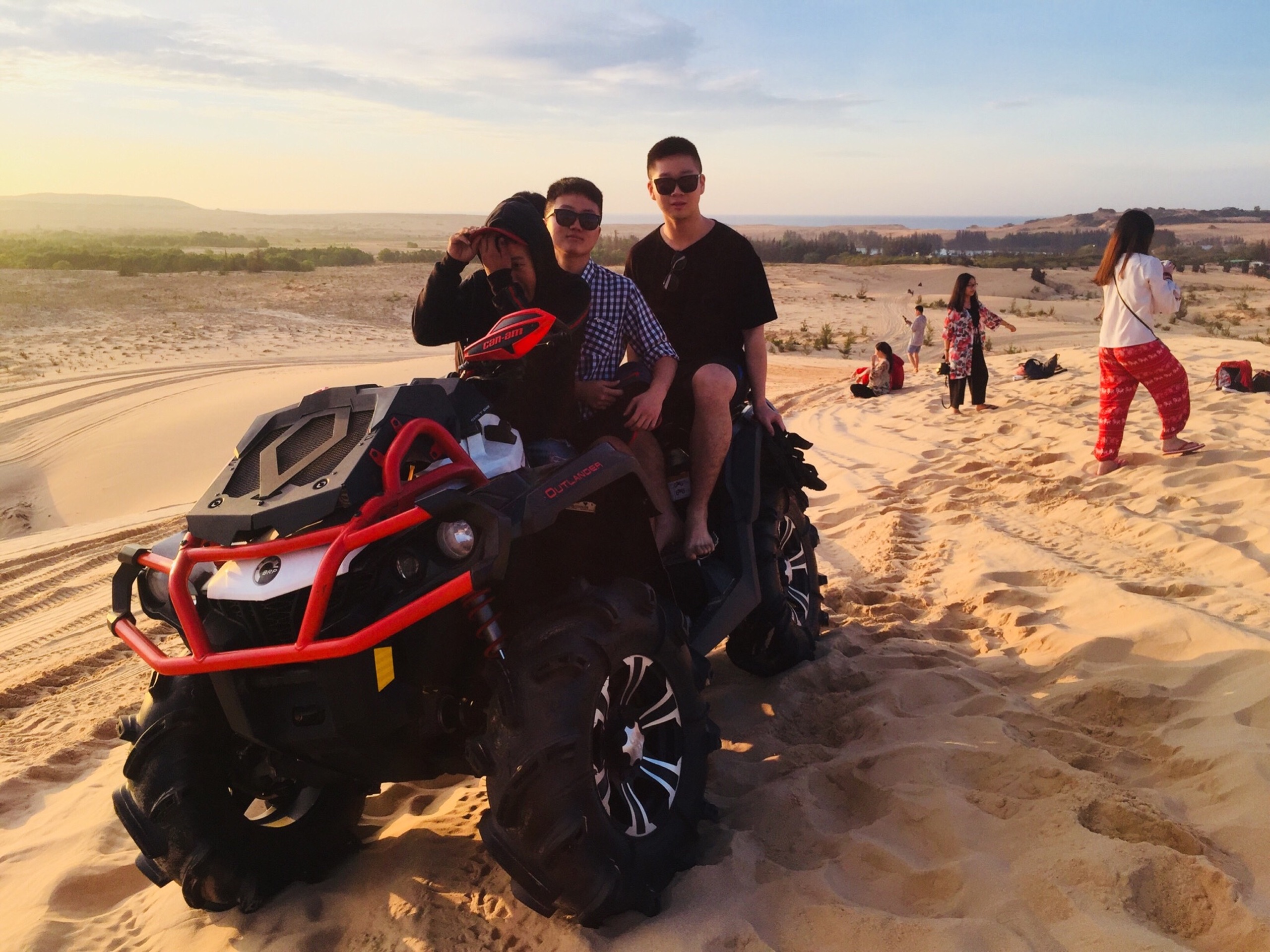 Xe mô tô địa hình đồi cát Mũi né Xe mô tô địa hình đồi cát Mũi né