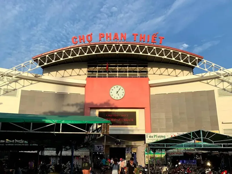 Mua Gì Ở Mũi Né Làm Quà? Top 5 Đặc Sản Tại Chợ Phan Thiết Phải Mua Khi Du Lịch Mũi Né