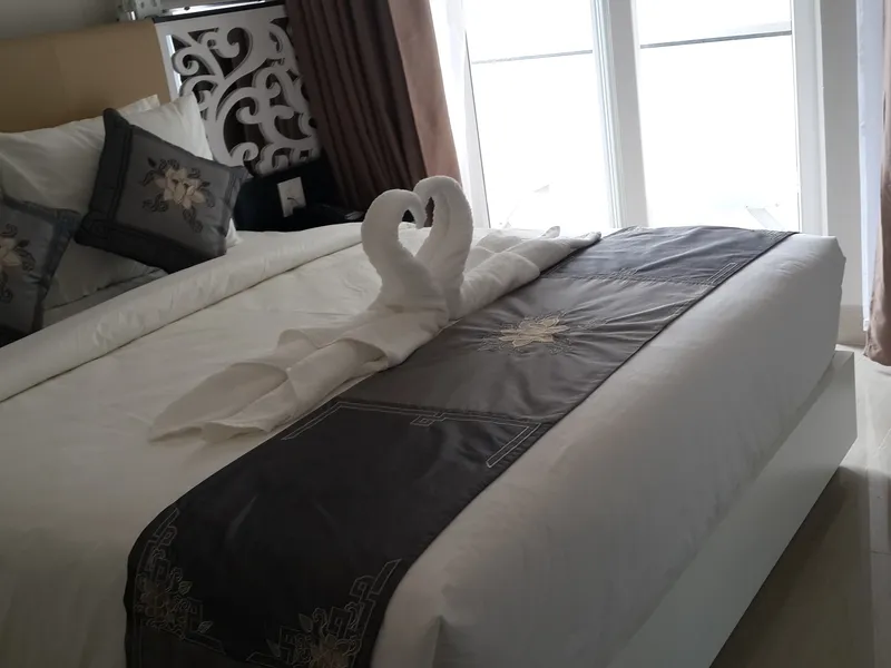 SUPERIOR SINGLE ROOM