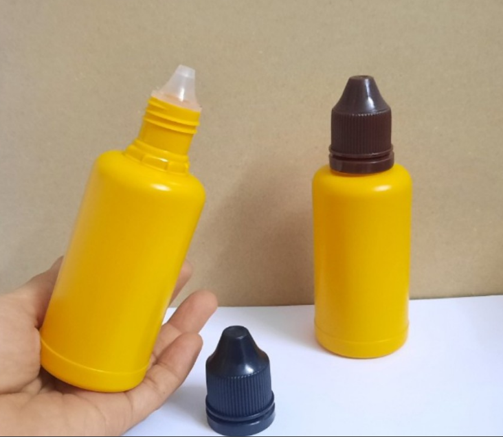 Chai Nhỏ Giọt 90ml thân vàng