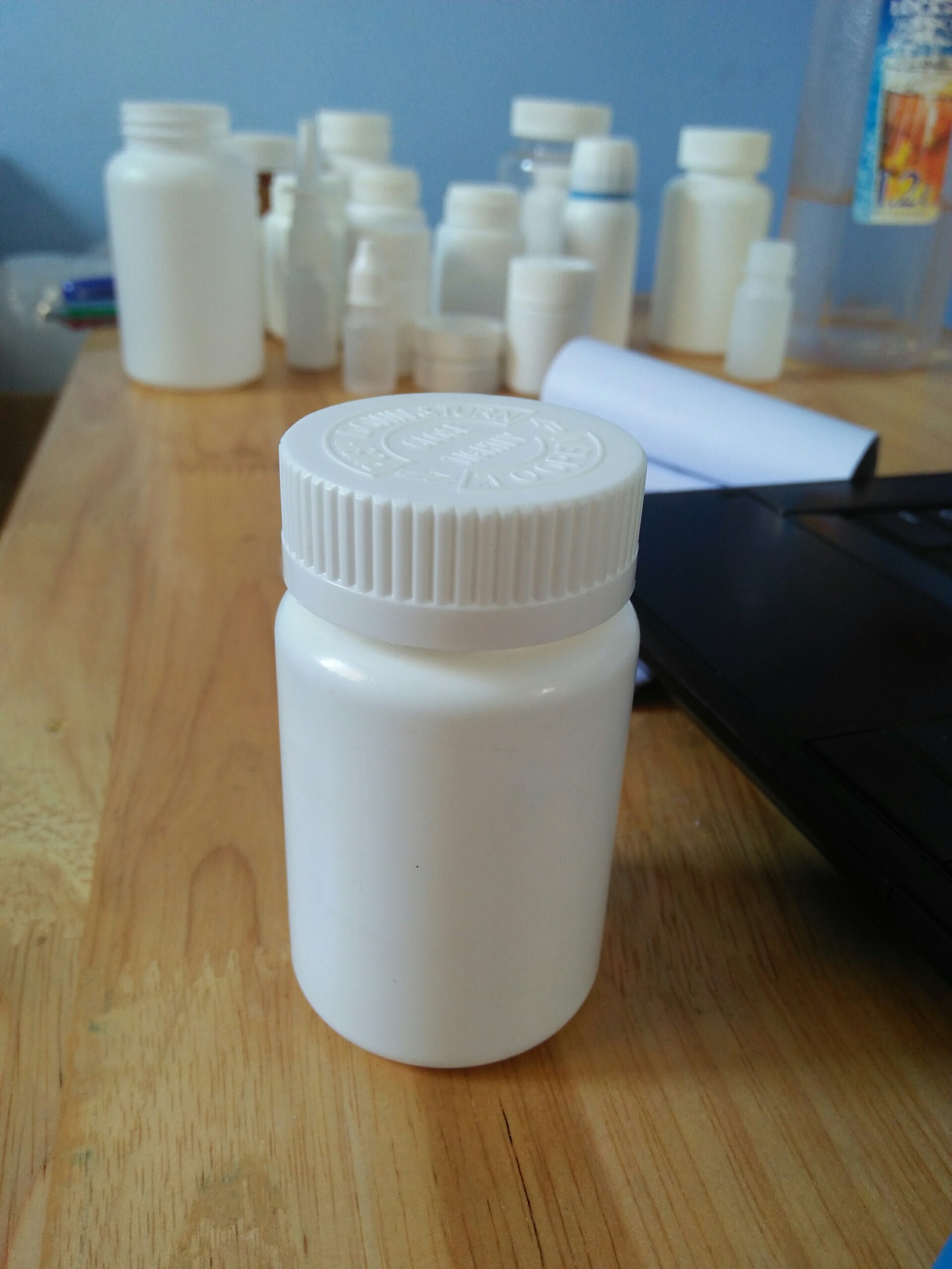 chai lọ nhựa dược phẩm 100ml chất lượng đạt chuẩn GMP