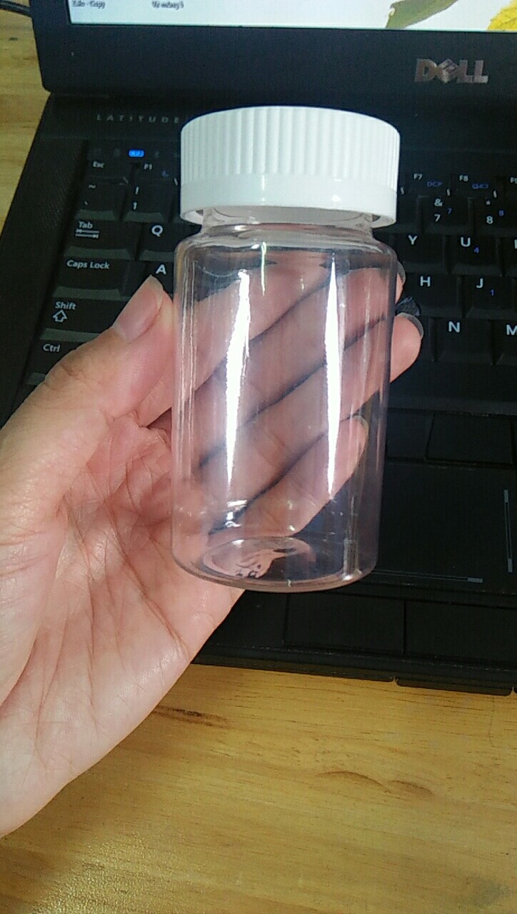 Chai nhựa 100ml pet trong của nhà máy chúng tôi sản xuất đạt chuẩn GMP