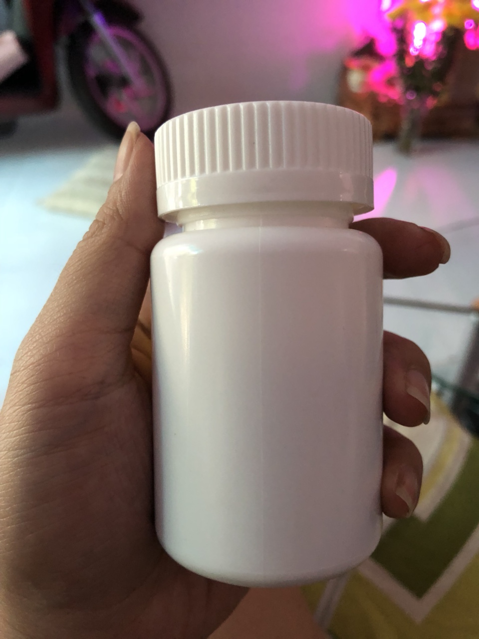 Mẫu chai nhựa HD nguyên sinh đạt chuẩn GMP