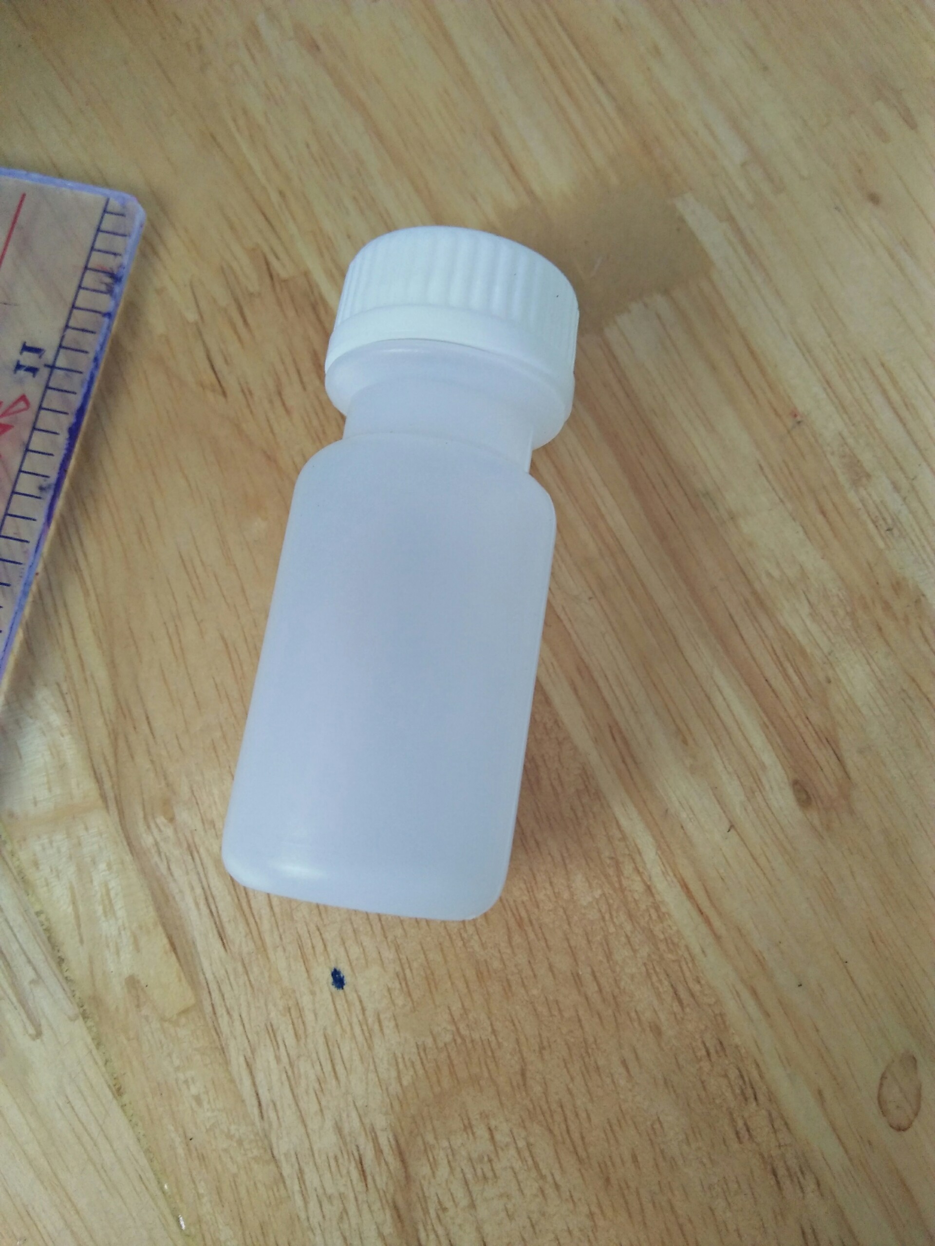 Chai nhựa nhỏ 15ml