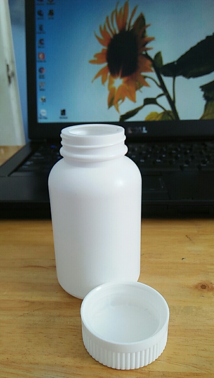 Lọ nhụa đựng dược phẩm 300ml