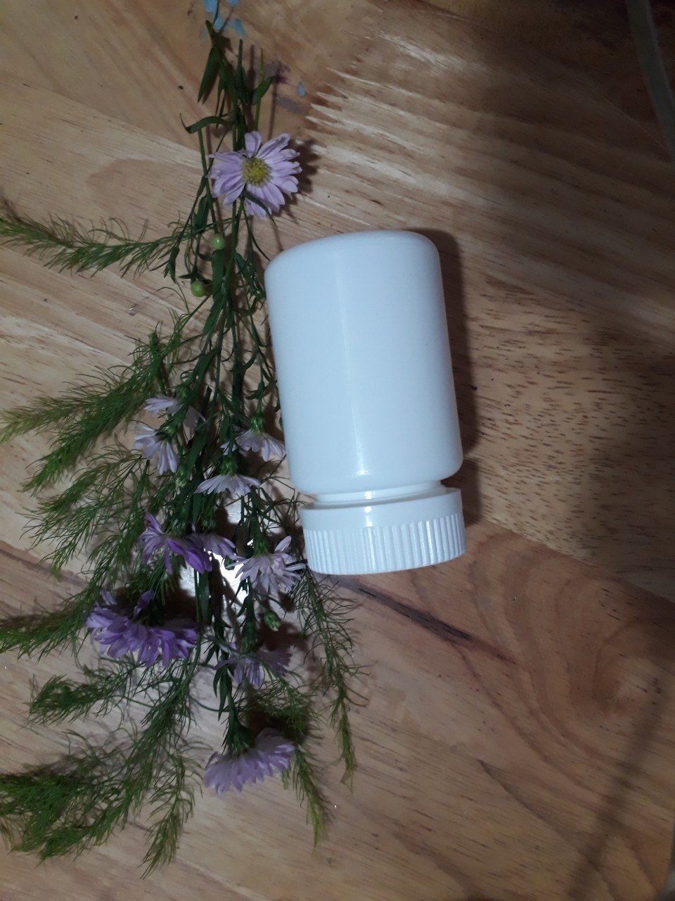 Bán lọ nhựa 100ml theo tiêu chuẩn Quốc Tế