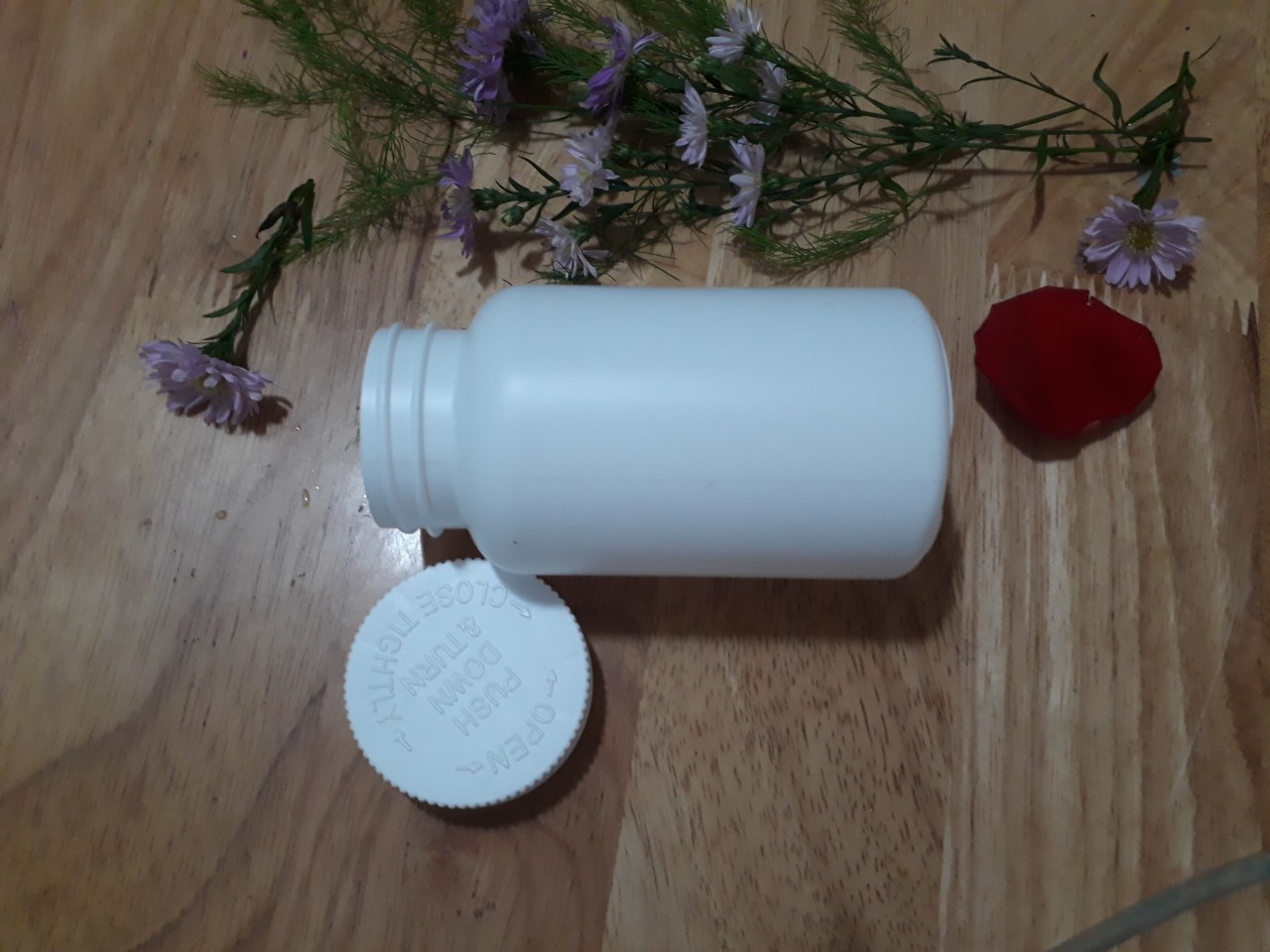 chai lọ nhựa đựng thuốc