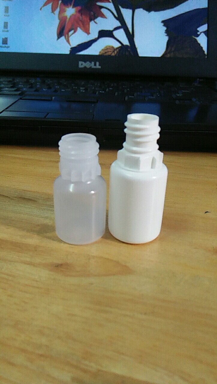 chai nhựa nhỏ giọt 5ml Thân Trong và Trắng sữa