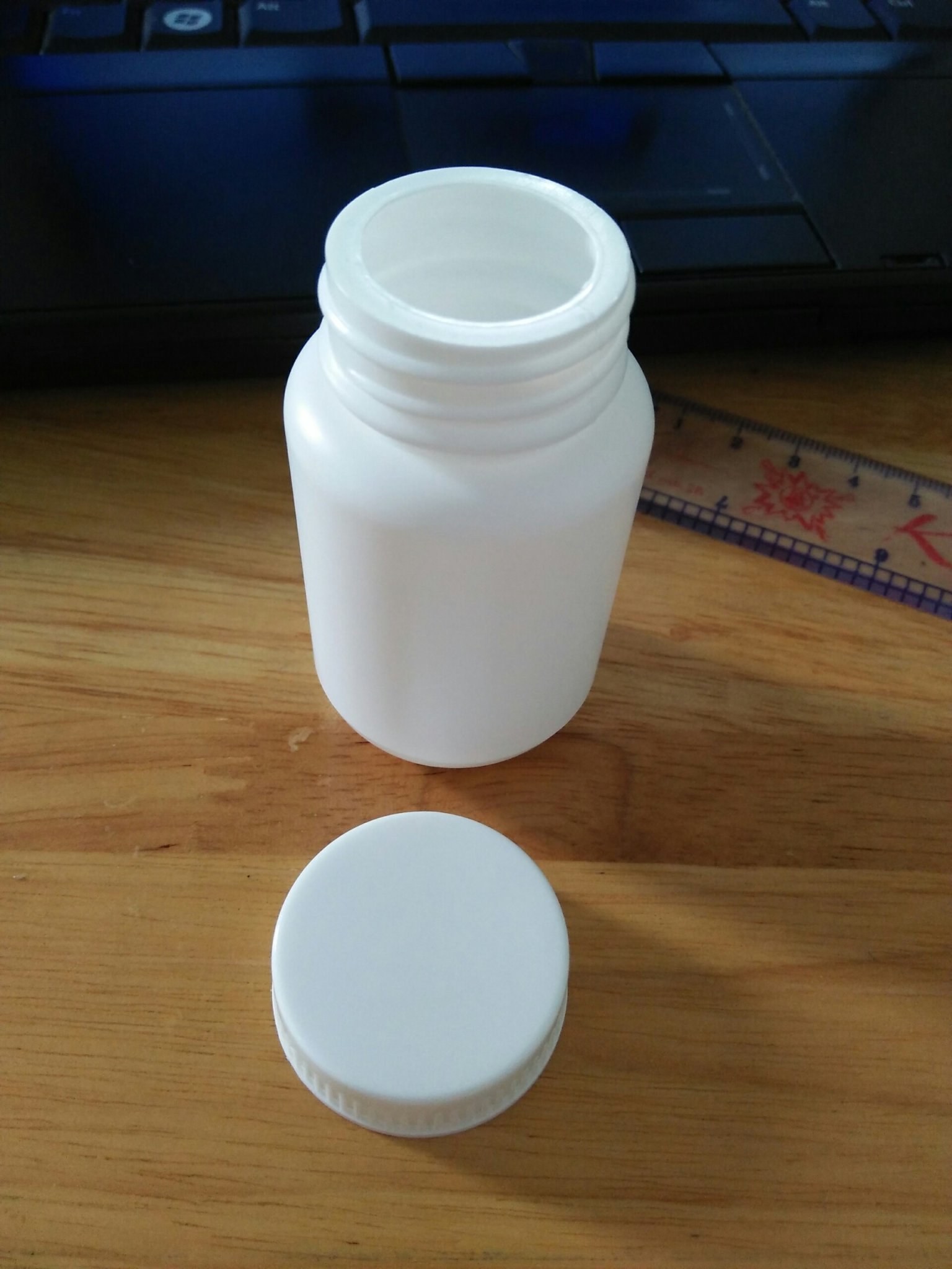 Chai nhựa 50ml thiết kế dáng tròn đẹp đóng thuốc viên lượng nhỏ vừa vặn đẹp