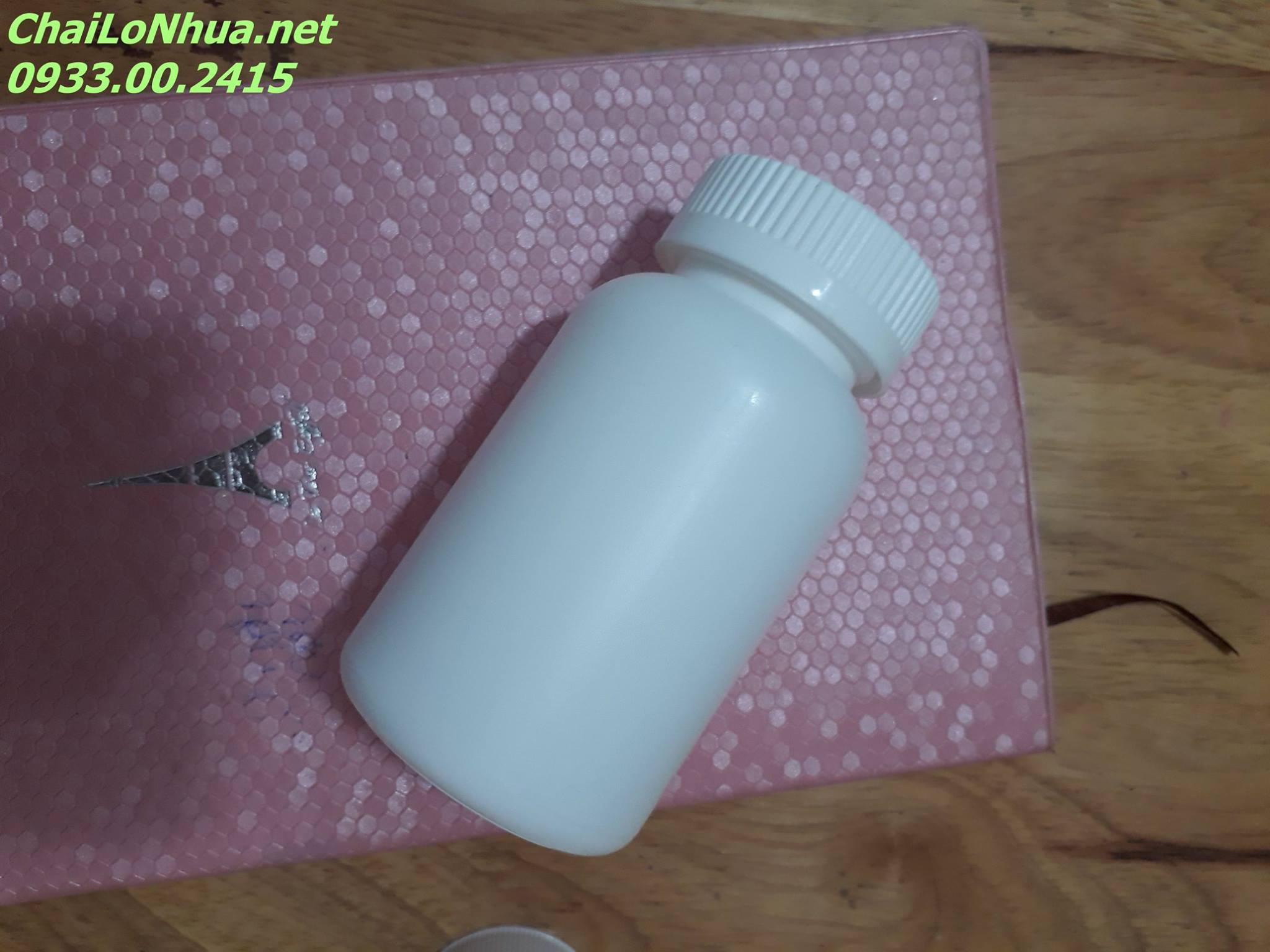 Mẫu chai nhựa đựng dược phẩm 225ml Nắp Nhấn 2 lớp