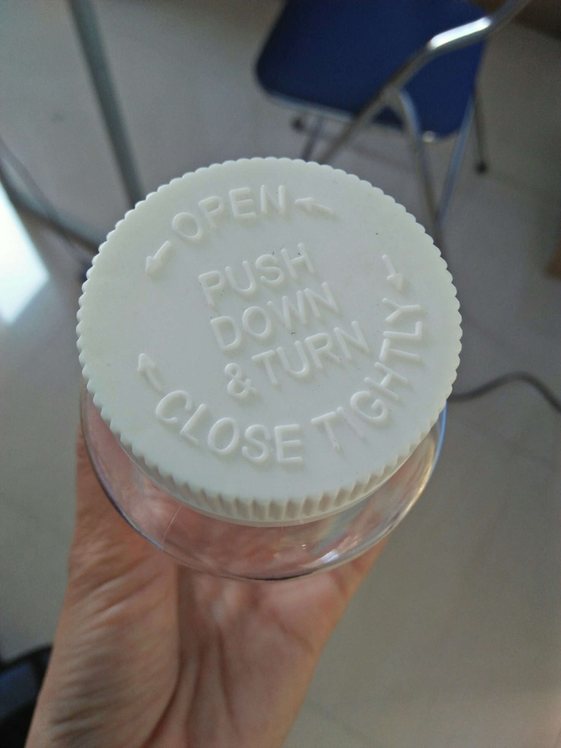 mua nắp chai nhựa