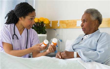 Chai nhựa 50ml dùng để chia nhỏ thuốc viên cho bệnh nhân tiện lợi