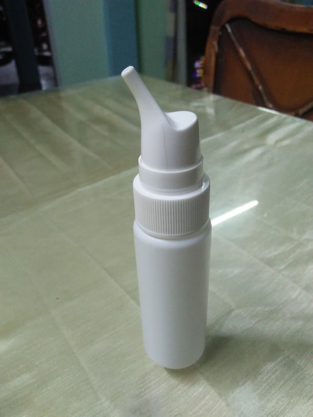 chai xịt mũi xisat 70ml