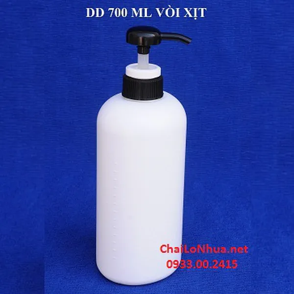 CHAI DUNG DỊCH CÓ VÒI 700ML