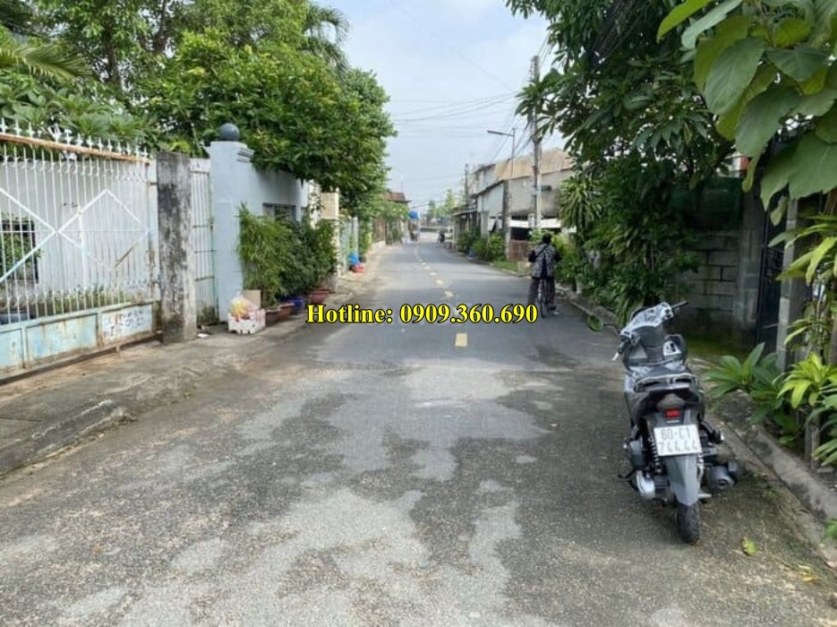 mua dat di an gia re