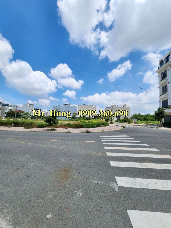 mua đất nền dĩ an