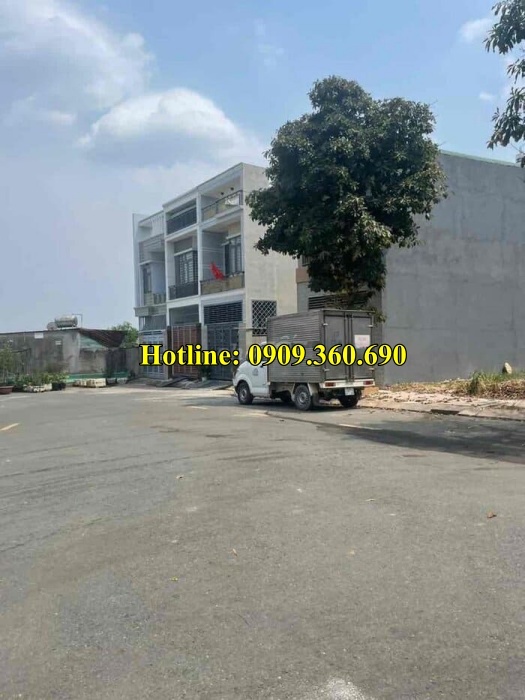 mua đất nền dĩ an